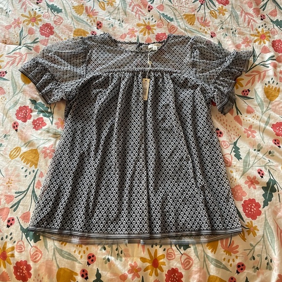 Max Studio Sheer Top Fluttery blouse. Women’s L NWT - Picture 4 of 7